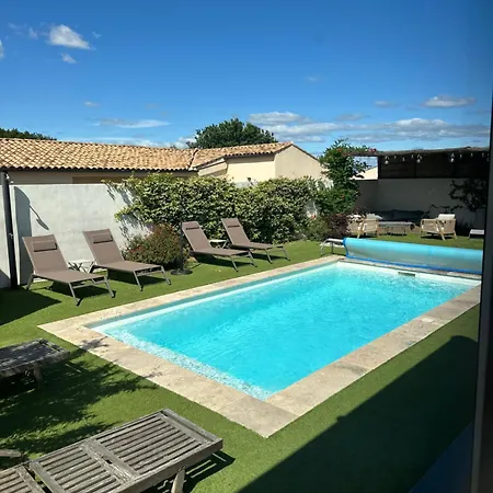 Charmante - Piscine - 3 - Cloturee فيلة