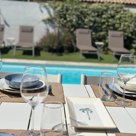 Charmante - Piscine - 3 - Cloturee * Blauzac (Gard)